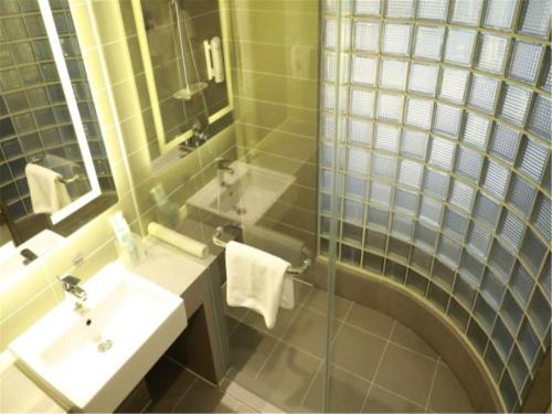 Imagen general del Hotel Holiday Inn Express Shijiazhuang Heping, An Ihg. Foto 3