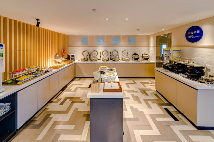 Imagen del bar/restaurante del Hotel Holiday Inn Express Shijiazhuang High-tech Zone. Foto 7