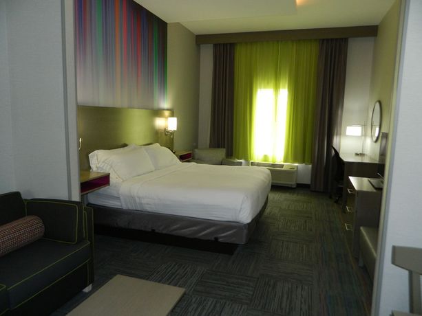 Imagen de la habitación del Hotel Holiday Inn Express Shippensburg. Foto 17