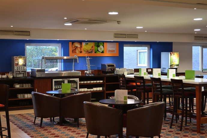 Imagen del bar/restaurante del Hotel Holiday Inn Express Shrewsbury, An Ihg. Foto 2