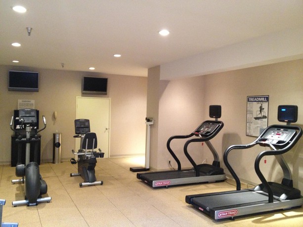 Imagen de los interiores del Hotel Holiday Inn Express Simi Valley, An Ihg. Foto 18