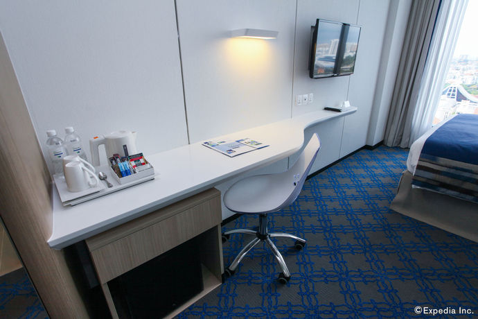 Imagen de la habitación del Hotel Holiday Inn Express Singapore Katong. Foto 7