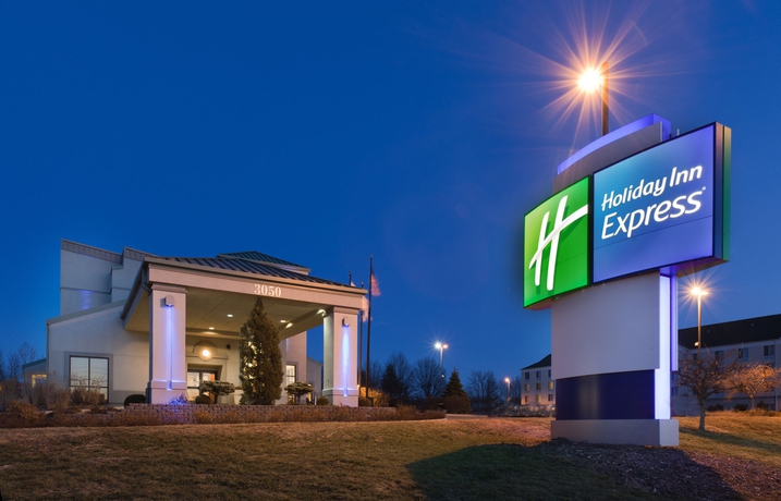 Imagen de los exteriores del Hotel Holiday Inn Express Springfield, An Ihg. Foto 7