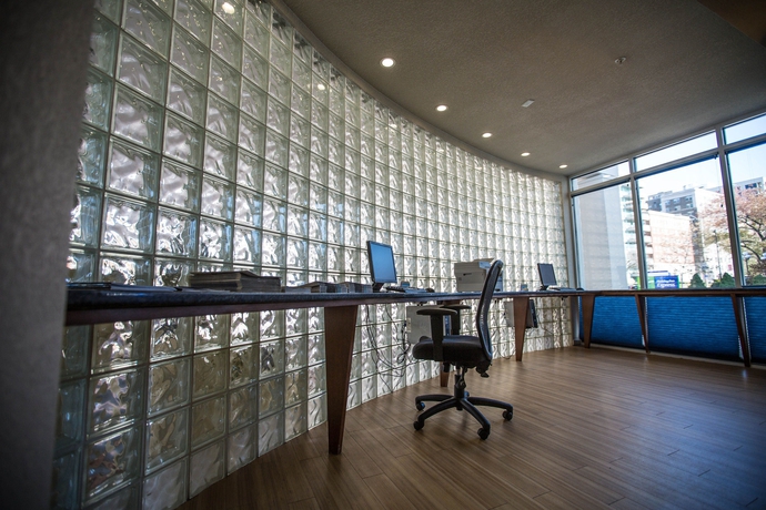 Imagen de los interiores del Hotel Holiday Inn Express St Louis - Central West End, An Ihg. Foto 10