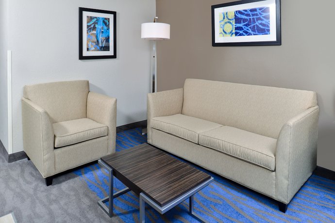 Imagen de la habitación del Hotel Holiday Inn Express St. Louis West - O'fallon, An Ihg. Foto 5