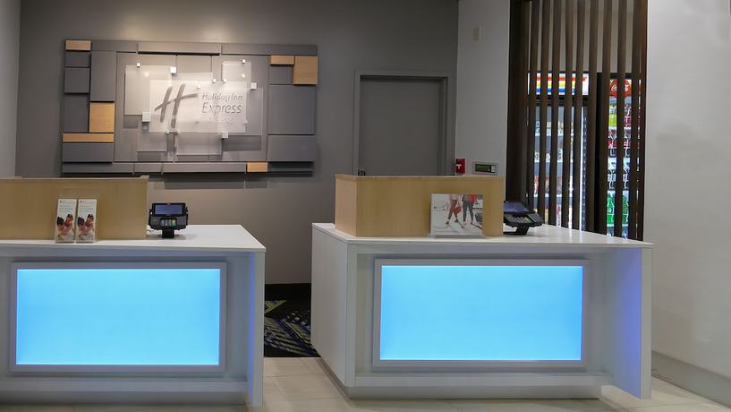 Imagen de los interiores del Hotel Holiday Inn Express St. Petersburg North (i-275), An Ihg. Foto 19