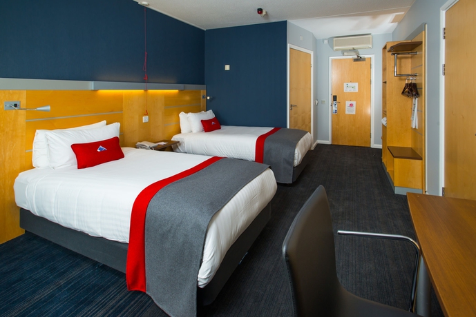 Imagen de los interiores del Hotel Holiday Inn Express Stevenage, An Ihg. Foto 15