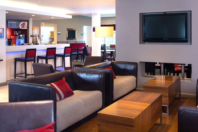 Imagen de los interiores del Hotel Holiday Inn Express Stoke On Trent, An Ihg. Foto 15