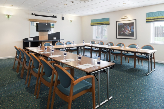 Imagen de los interiores del Hotel Holiday Inn Express Strathclyde Park M74 Jct 5, An Ihg. Foto 13