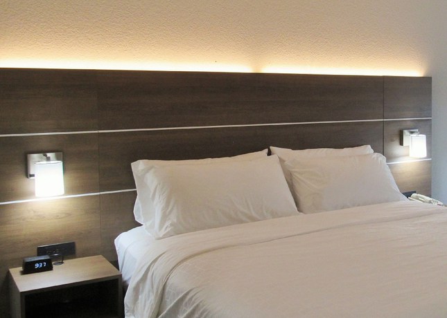 Imagen de la habitación del Hotel Holiday Inn Express Stuart, an IHG. Foto 7