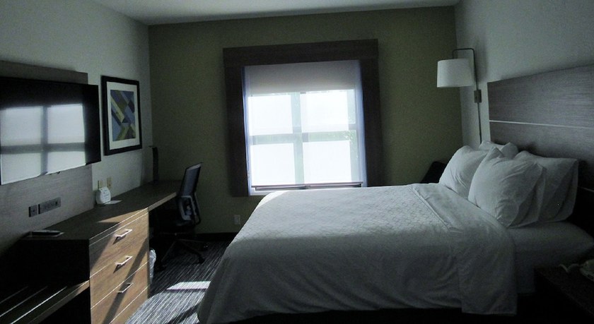 Imagen de la habitación del Hotel Holiday Inn Express Stuart, an IHG. Foto 9