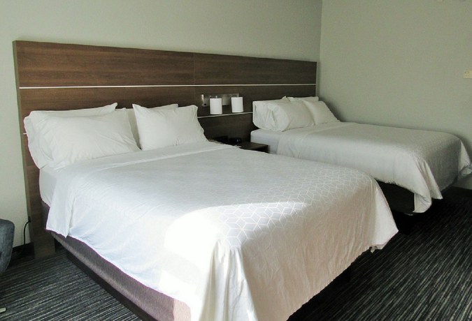 Imagen de la habitación del Hotel Holiday Inn Express Stuart, an IHG. Foto 10