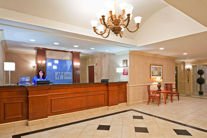 Imagen de los interiores del Hotel Holiday Inn Express Suites Clifton Park. Foto 12