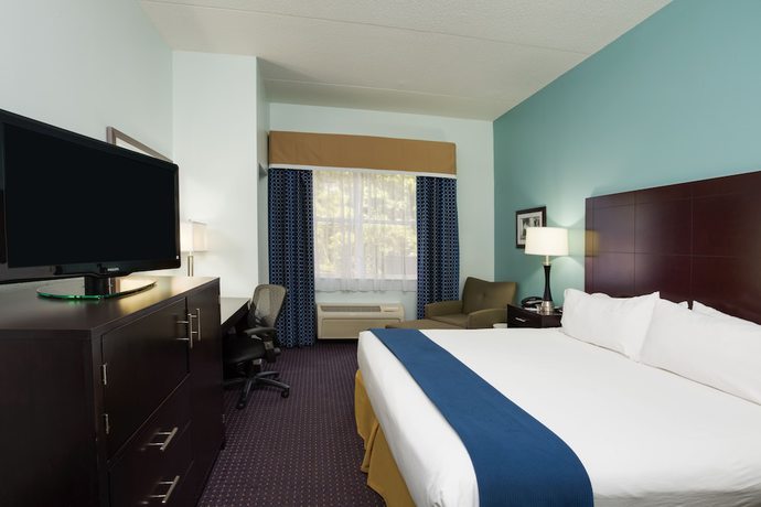 Imagen de la habitación del Hotel Holiday Inn Express Suites Plant City, An Ihg. Foto 3
