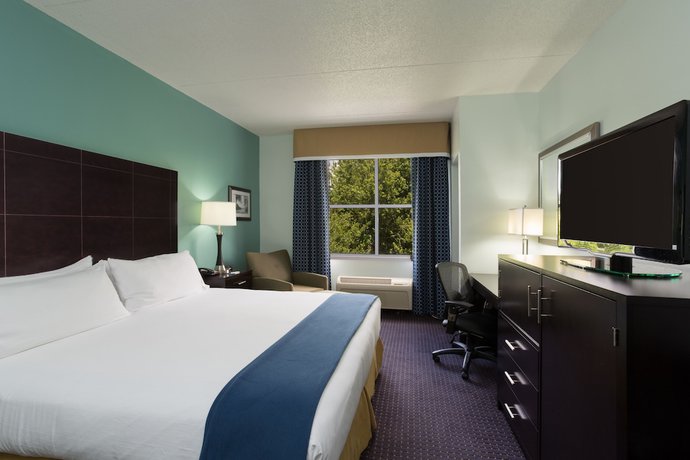 Imagen de la habitación del Hotel Holiday Inn Express Suites Plant City, An Ihg. Foto 13