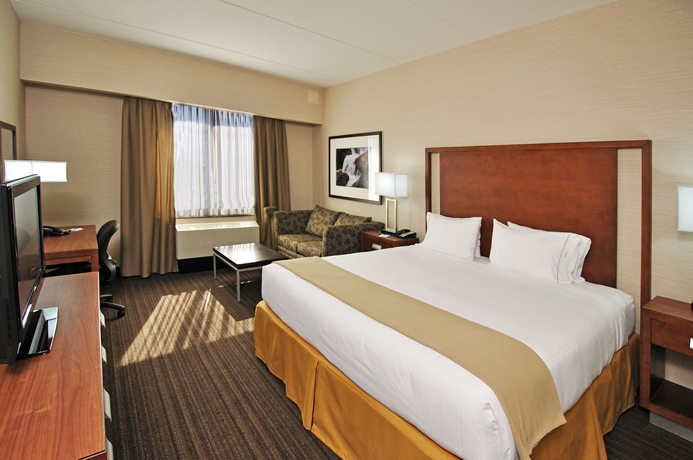 Imagen de la habitación del Hotel Holiday Inn Express Suites Vaughan Southwest. Foto 5