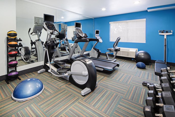 Imagen de los interiores del Hotel Holiday Inn Express Suites Watsonville, An Ihg. Foto 19