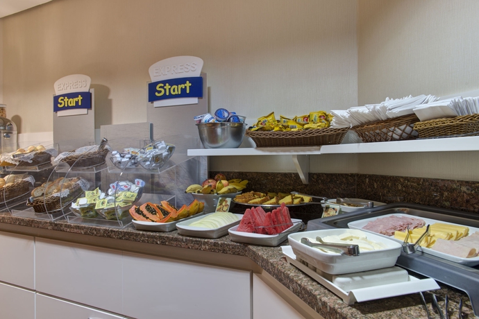 Imagen del bar/restaurante del Hotel Holiday Inn Express Sumare Ave. - Sao Paulo. Foto 6
