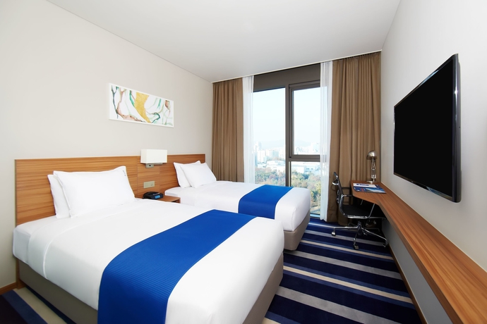 Imagen de la habitación del Hotel Holiday Inn Express Suwon Ingye. Foto 10