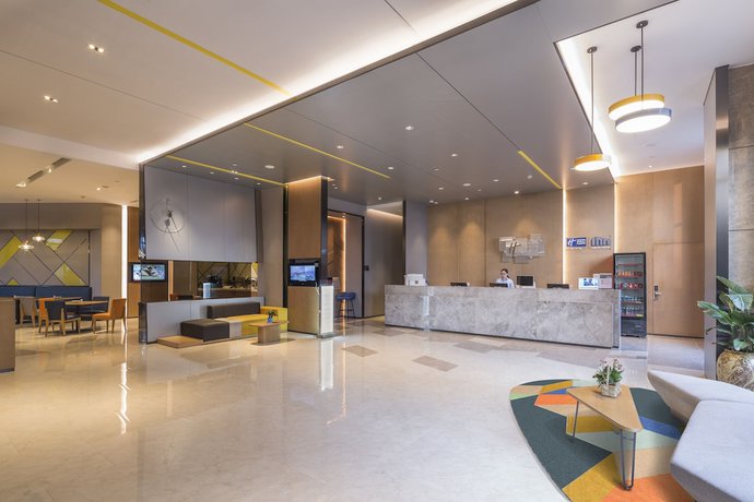 Imagen de los interiores del Hotel Holiday Inn Express Suzhou New District. Foto 16