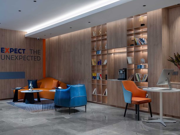 Imagen de los interiores del Hotel Holiday Inn Express Suzhou Shihu University Town. Foto 16