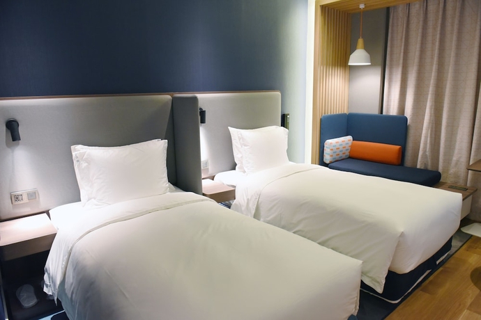 Imagen de la habitación del Hotel Holiday Inn Express Suzhou Zhouzhuang Ancient Town. Foto 7
