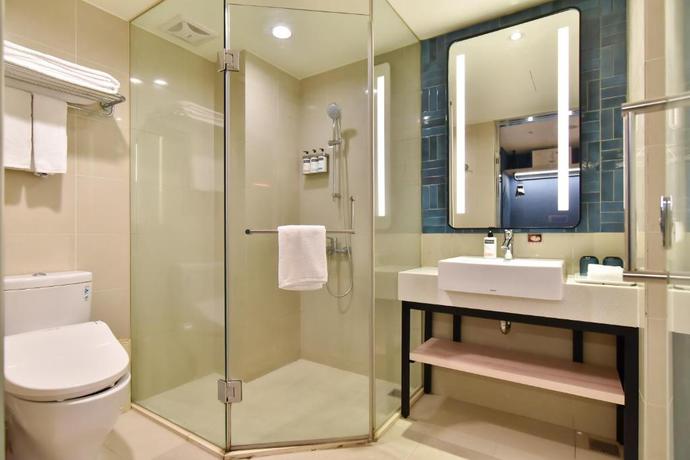 Imagen de la habitación del Hotel Holiday Inn Express Taipei Train Station by IHG. Foto 13