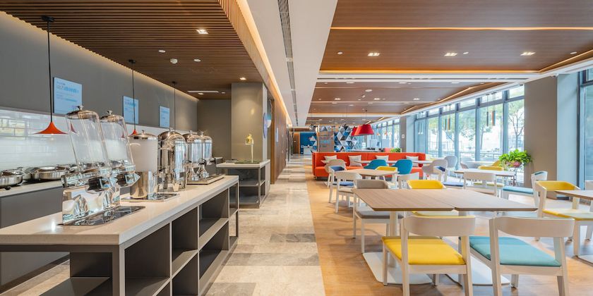 Imagen del bar/restaurante del Hotel Holiday Inn Express Taiyuan High Tech Zone by IHG. Foto 2