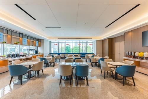 Imagen general del Hotel Holiday Inn Express Taizhou City Center, an IHG. Foto 5