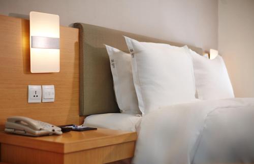 Imagen general del Hotel Holiday Inn Express Tangshan Downtown. Foto 2
