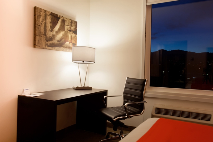 Imagen de la habitación del Hotel Holiday Inn Express Tegucigalpa. Foto 9