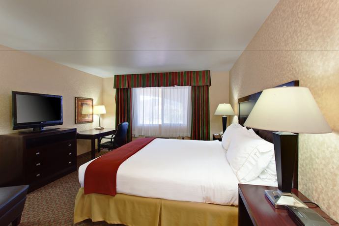 Imagen de la habitación del Hotel Holiday Inn Express Temecula, an IHG. Foto 10