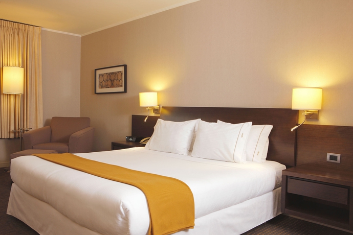 Imagen de la habitación del Hotel Holiday Inn Express Temuco. Foto 2