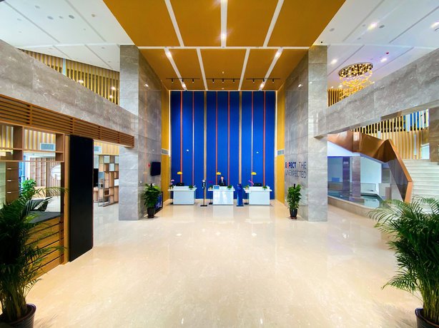 Imagen de los interiores del Hotel Holiday Inn Express Tianjin Airport East, an IHG Hotel. Foto 21