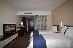 Imagen de la habitación del Hotel Holiday Inn Express Tianjin City Center. Foto 3