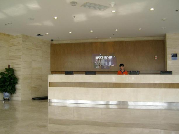 Imagen de los interiores del Hotel Holiday Inn Express Tianjin Dongli, An Ihg. Foto 18