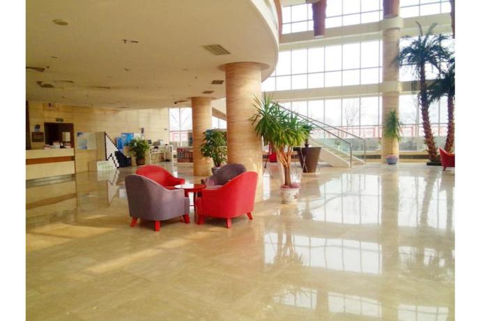 Imagen de los interiores del Hotel Holiday Inn Express Tianjin Dongli, An Ihg. Foto 19
