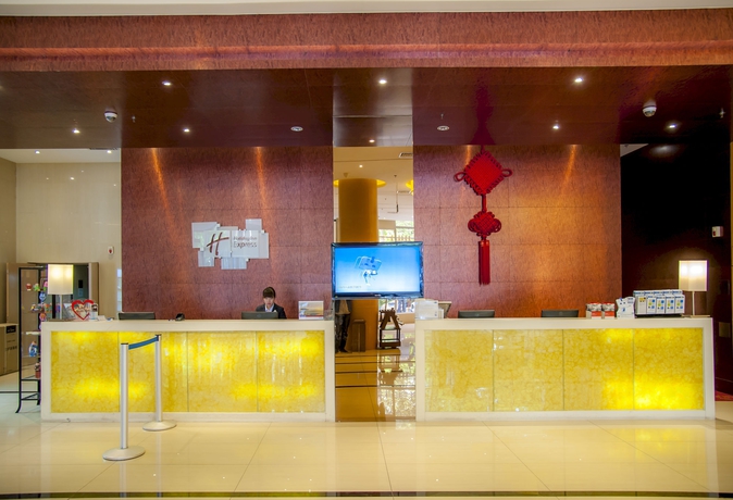 Imagen de los interiores del Hotel Holiday Inn Express Tianjin Heping, An Ihg. Foto 11
