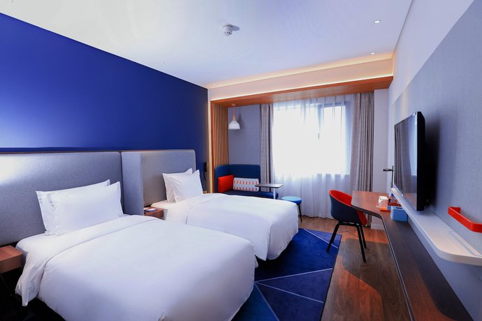 Imagen de los interiores del Hotel Holiday Inn Express Tianshui City Center. Foto 18