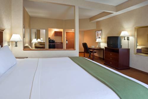 Imagen de la habitación del Hotel Holiday Inn Express Tiffin, An Ihg. Foto 8