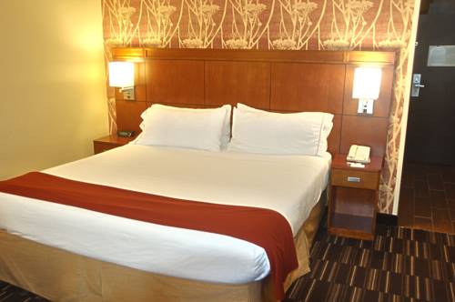 Imagen de la habitación del Hotel Holiday Inn Express Tifton, An Ihg. Foto 4