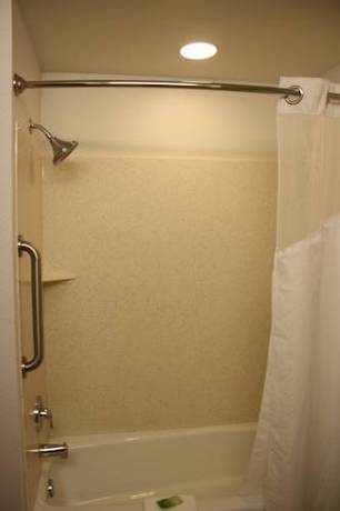 Imagen de la habitación del Hotel Holiday Inn Express Toledo North, An Ihg. Foto 2