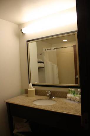 Imagen de la habitación del Hotel Holiday Inn Express Toledo North, An Ihg. Foto 10