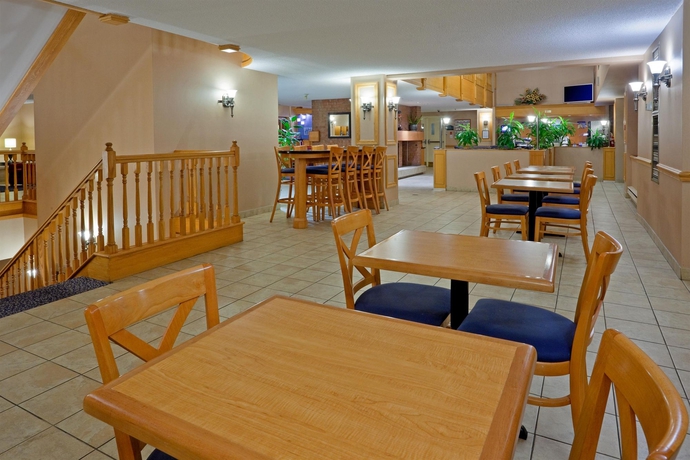 Imagen del bar/restaurante del Hotel Holiday Inn Express Toronto East - Scarborough, An Ihg. Foto 4