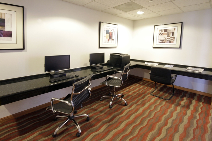 Imagen de los interiores del Hotel Holiday Inn Express Torreon, An Ihg. Foto 13