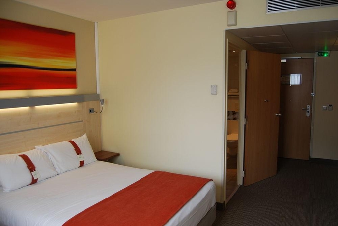 Imagen general del Hotel Holiday Inn Express Toulouse Airport, An Ihg. Foto 2