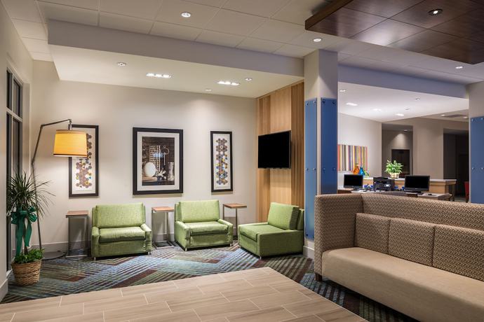 Imagen de los interiores del Hotel Holiday Inn Express Troy, An Ihg. Foto 18
