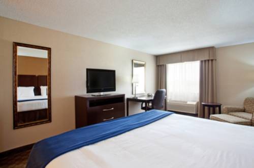 Imagen de la habitación del Hotel Holiday Inn Express Tuscola. Foto 9