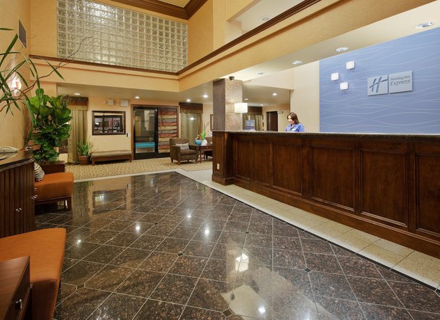 Imagen de los interiores del Hotel Holiday Inn Express Union City (San Jose), an IHG. Foto 13