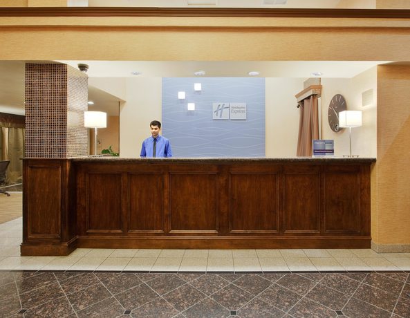 Imagen de los interiores del Hotel Holiday Inn Express Union City (San Jose), an IHG. Foto 15